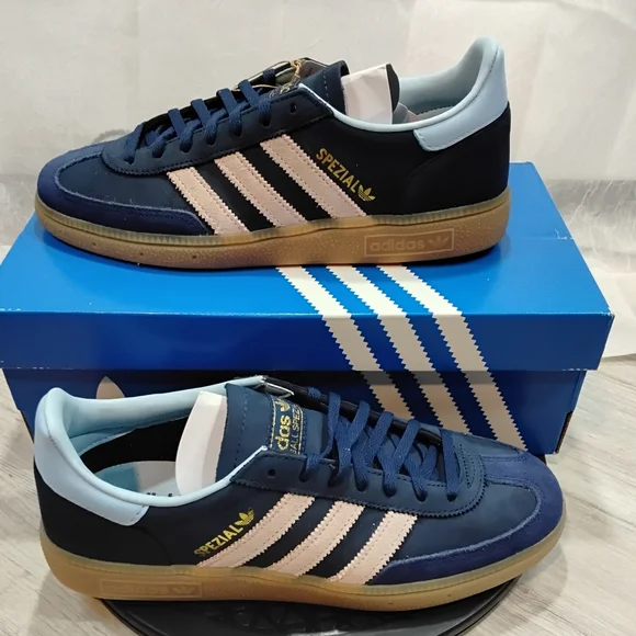 NEW Adidas Womens Handball Spezial Navy Blue Pink Stripes Baby Blue Shoes SZ 9 - Picture 9 of 14